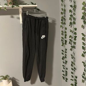 women’s nike sweats
